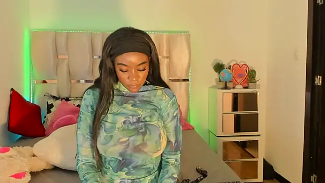 viioolleettaa online show from 12.07.24