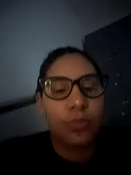 Snapshot of DanielleEvans_ chatting on 02.07.25 DanielleEvans online show from 02.07.25