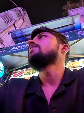  IRRESISTIBLE  online show from 09.30.25