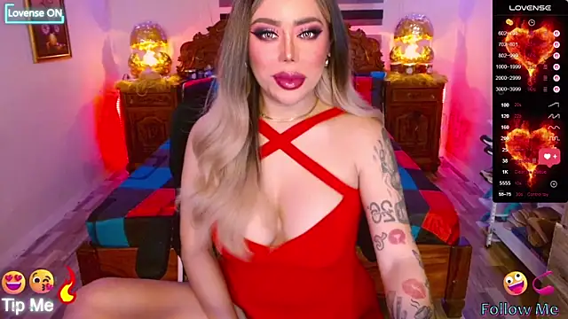 Magnificent Goddess online show from 10.05.25