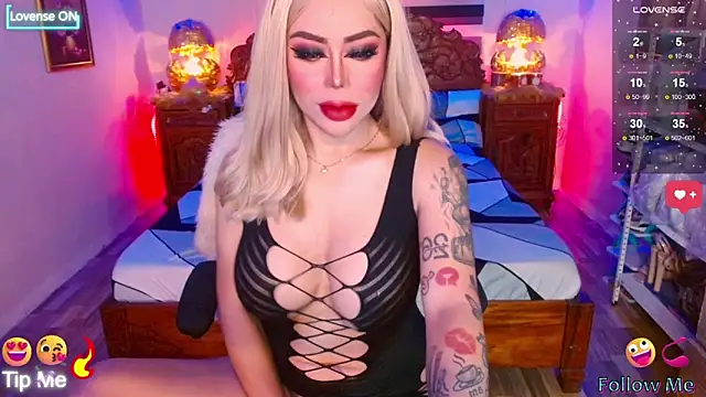 Magnificent Goddess online show from 12.03.25