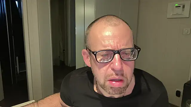 FABIOGLASSES online show from 01.13.26