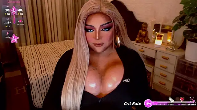 Snapshot of TiffanyWolf chatting on 10.07.25 TiffanyWolf online show from 10.07.25