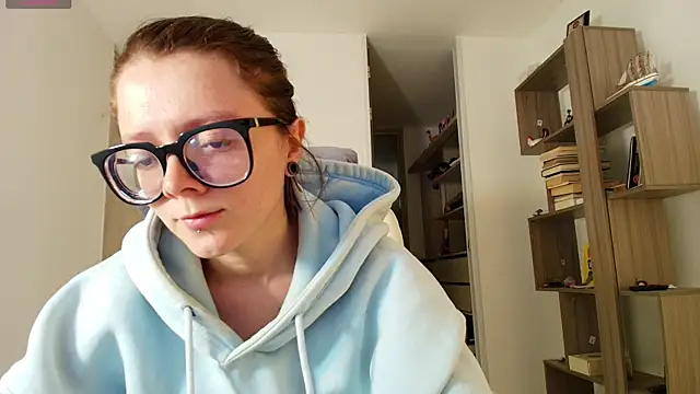 Snapshot of Arya_starrk chatting on 09.20.25 Arya starrk online show from 09.20.25