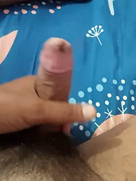 Snapshot of Tushar7972 chatting on 10.31.25 Tushar7972 online show from 10.31.25