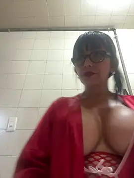 Snapshot of kelly_dirty_ chatting on 02.25.25 kelly dirty  online show from 02.25.25