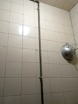 Snapshot of kelly_dirty_ chatting on 09.09.25 kelly dirty  online show from 09.09.25