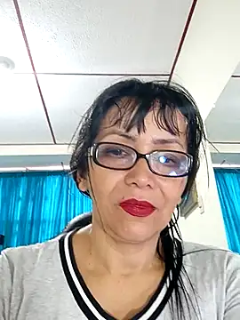 Snapshot of kelly_dirty_ chatting on 10.14.25 kelly dirty  online show from 10.14.25