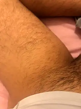 Snapshot of gokhanbey34 chatting on 10.23.25 gokhanbey34 online show from 10.23.25