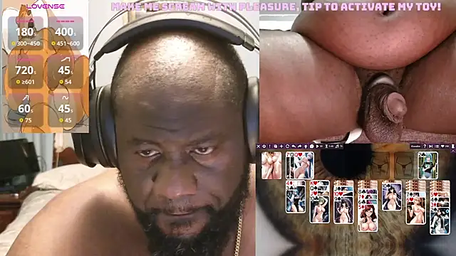 Snapshot of Wizzyg75 chatting on 04.12.26 Wizzyg75 online show from 04.12.26