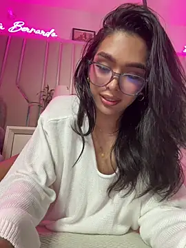 Samantha Bernardo online show from 06.12.26