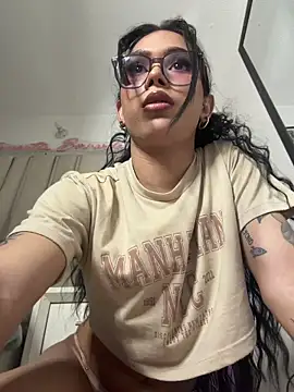 Samantha Bernardo online show from 06.13.26