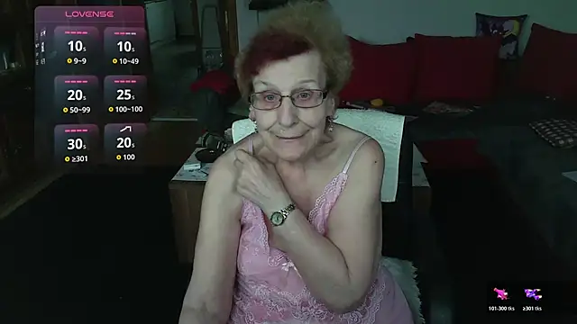 HeisseomaOriginal online show from 02.22.26