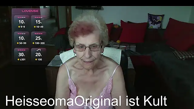 HeisseomaOriginal online show from 06.05.26
