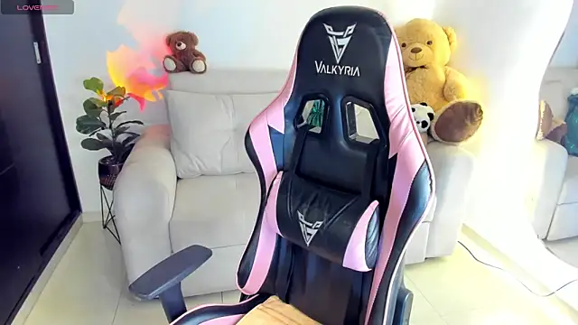 eval lee18 online show from 10.06.25