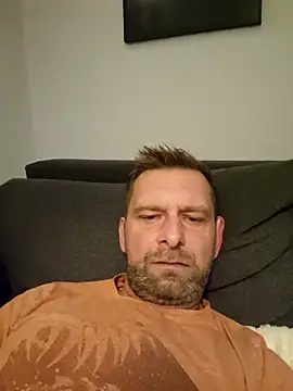 Mjn34 online show from 10.10.25