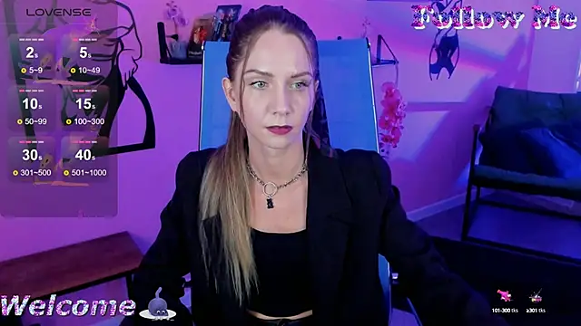 GrayceWild online show from 09.16.25