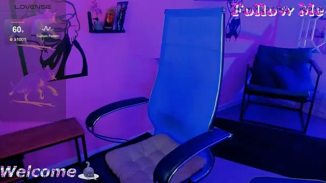 GrayceWild online show from 09.18.25