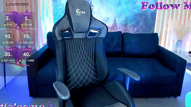 GrayceWild online show from 09.22.25