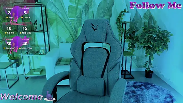 GrayceWild online show from 09.26.25