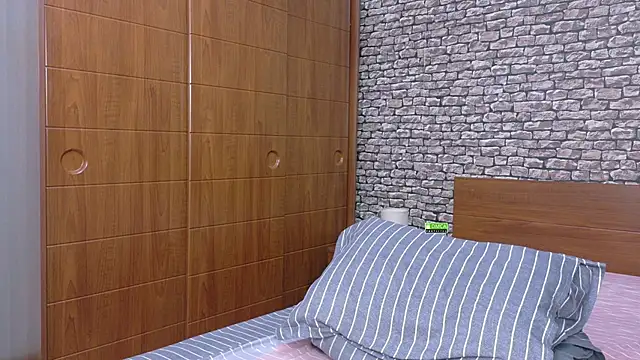 CuteBlondeMe online show from 11.02.25