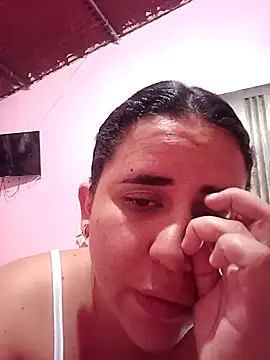 ValeriaSantos- online show from 12.15.24