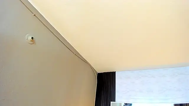 Linda4Petite online show from 12.01.25