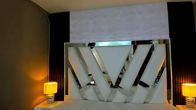 Linda4Petite online show from 02.17.26