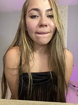NatashaCruz- online show from 12.16.24