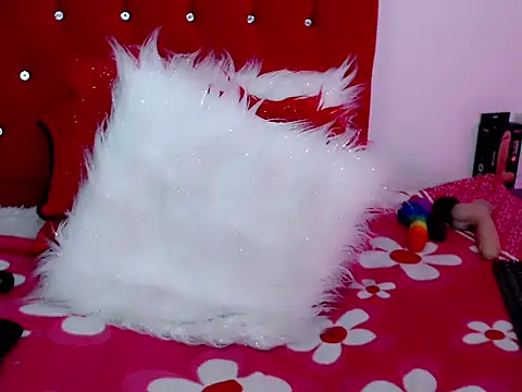 KendallEvolette  online show from 02.16.25