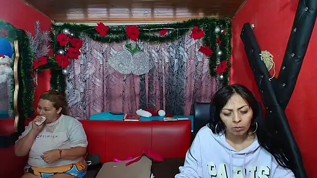 lesbiancuple online show from 01.02.25