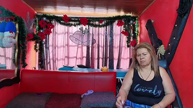 lesbiancuple online show from 01.04.25