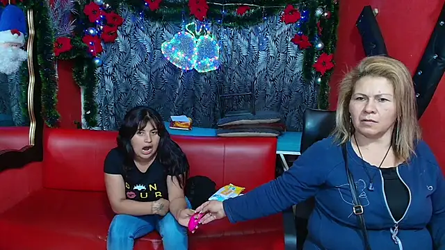 lesbiancuple online show from 01.07.25
