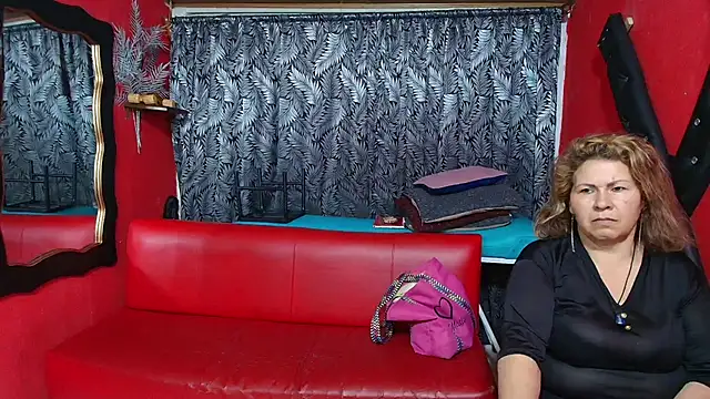 lesbiancuple online show from 01.30.25