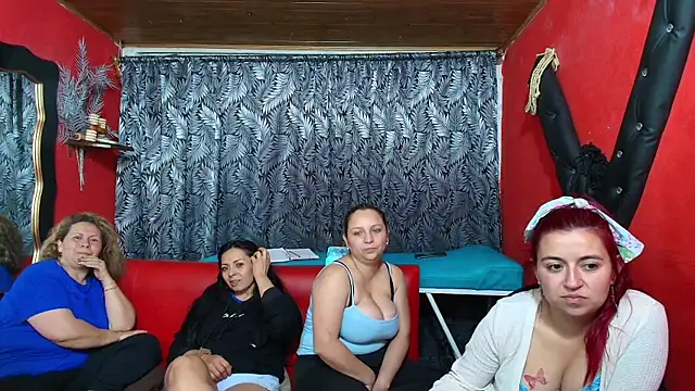 lesbiancuple online show from 03.12.25