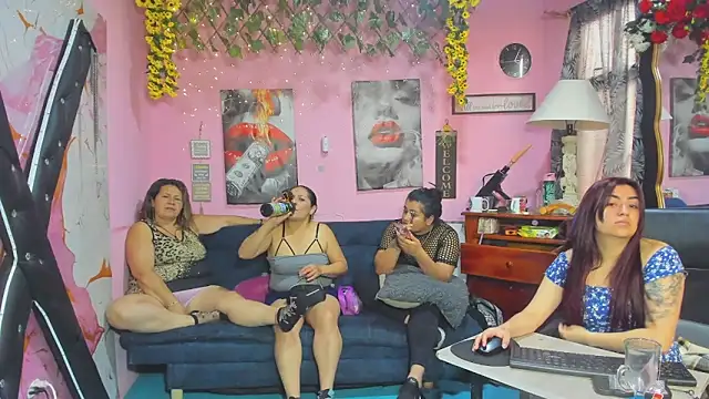 Snapshot of lesbiancuple chatting on 04.23.26 lesbiancuple online show from 04.23.26