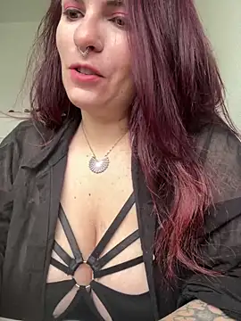 LunaMoongirl online show from 12.13.24