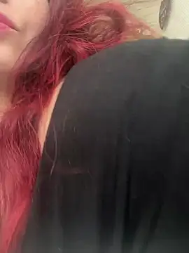 LunaMoongirl online show from 01.29.25