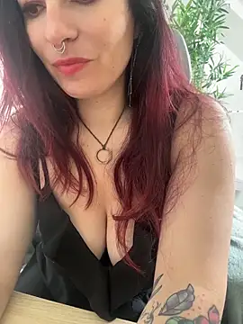 LunaMoongirl online show from 05.07.26
