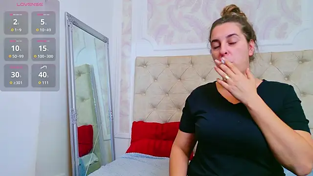 KarinaNoir online show from 09.24.25