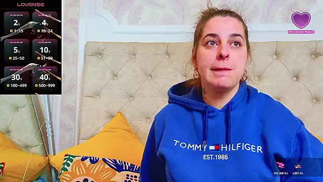 KarinaNoir online show from 02.04.26