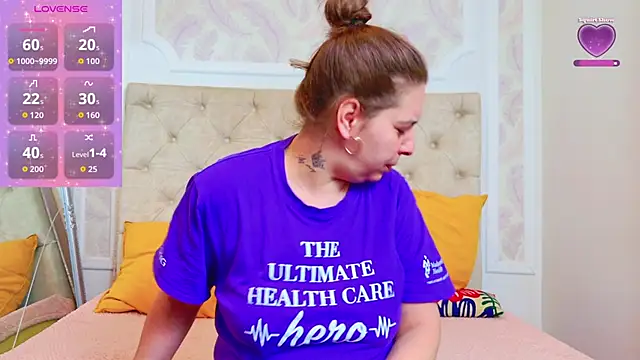 KarinaNoir online show from 02.12.26