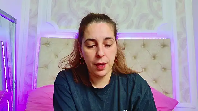 KarinaNoir online show from 04.03.26