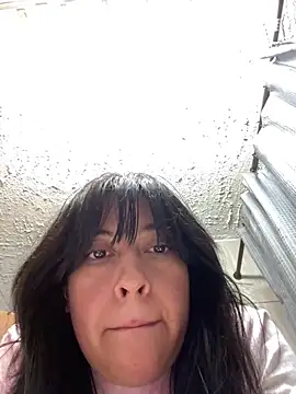 AriannaPena online show from 09.28.25