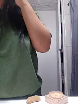 AriannaPena online show from 10.11.25