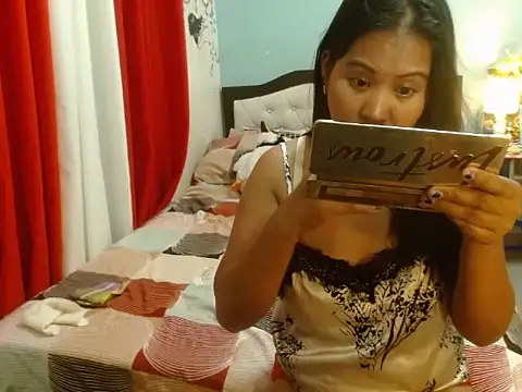 Snapshot of PearlOfAsia21 chatting on 02.27.25 PearlOfAsia21 online show from 02.27.25