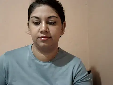 bellachow10 online show from 04.17.26