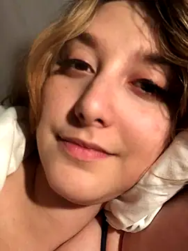 NaughtyRapunzel7 online show from 09.23.25