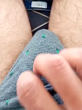 mickzizi online show from 04.23.26