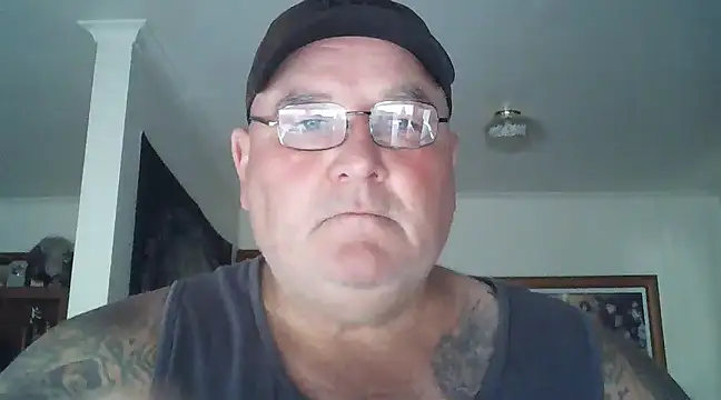 Snapshot of HOTANAL chatting on 01.09.25 HOTANAL online show from 01.09.25